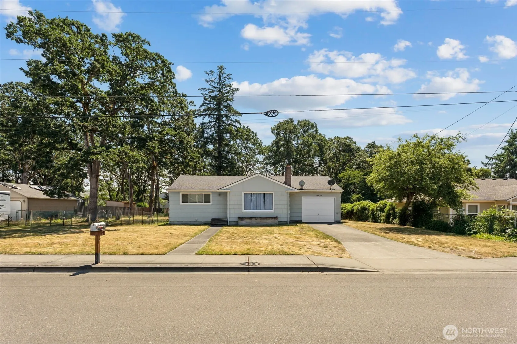Property photo for 15401 Grant Avenue Sw, Lakewood