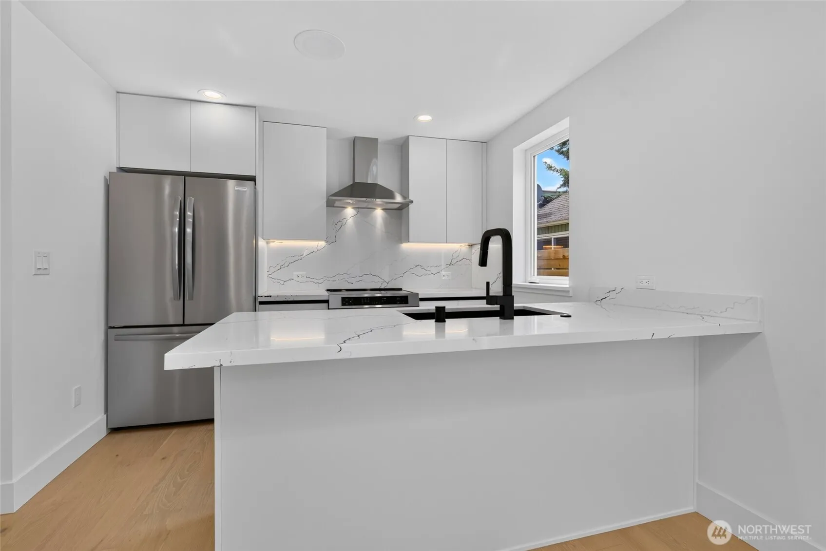 Property photo for 12036 Hiram Place Ne, Seattle photo 5