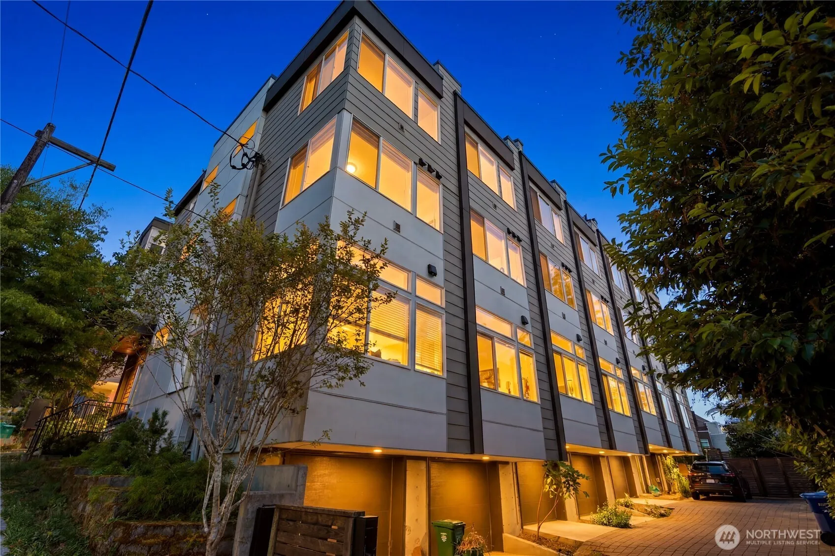Property photo for 333 N 90th Street, Seattle