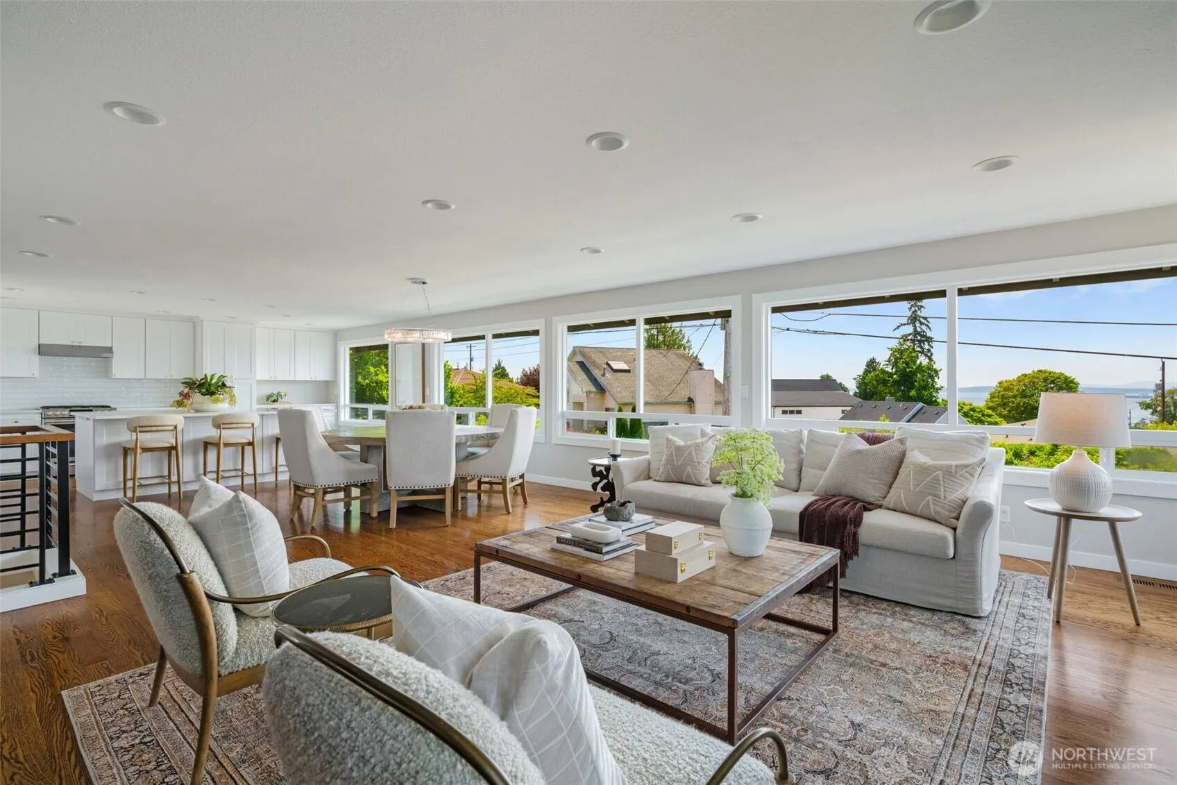 Property photo for 20222 23rd Place Nw, Shoreline photo 5