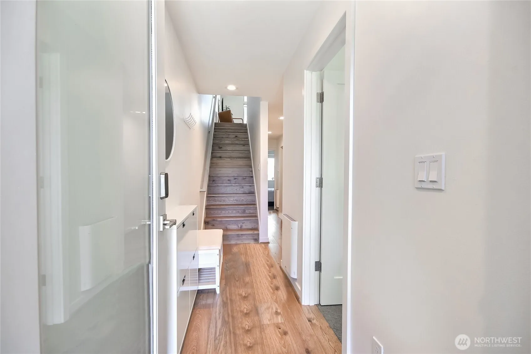 Property photo for 3025 62nd Avenue Sw, Seattle photo 4