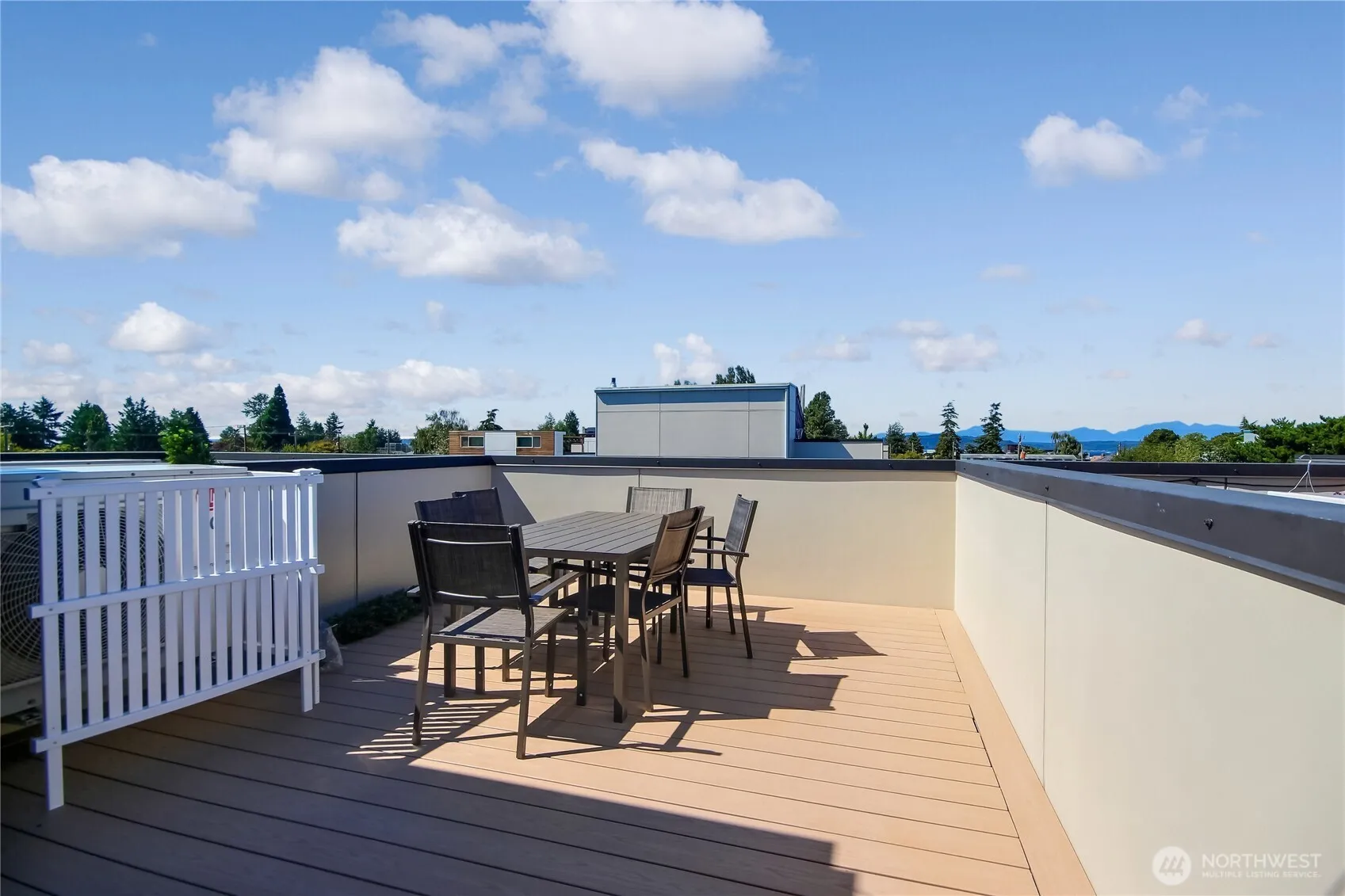 Property photo for 3025 62nd Avenue Sw, Seattle photo 2