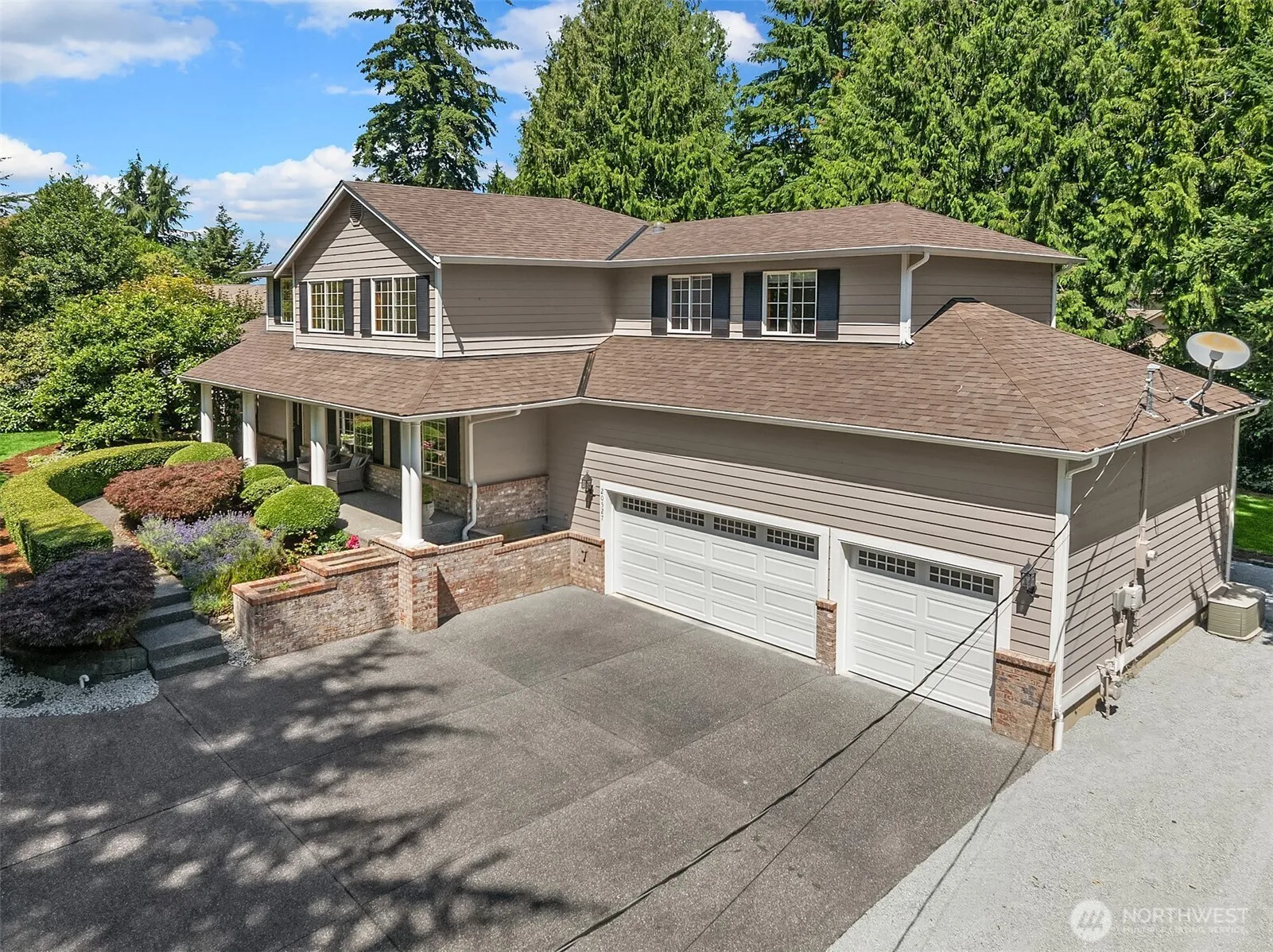 Property photo for 20527 Marine View Drive Sw, Normandy Park photo 2