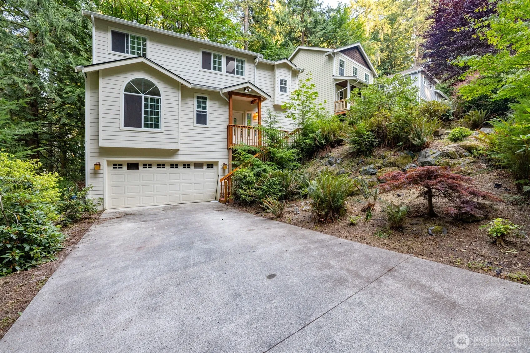 Property photo for 35 Green Hill Road, Bellingham photo 2