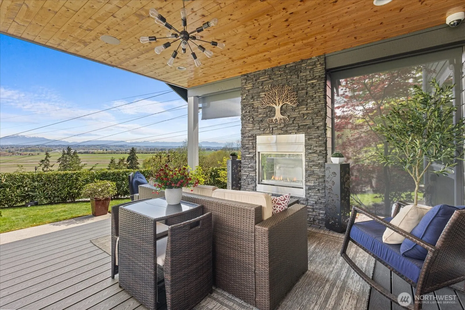 Property photo for 11733 Seattle Hill Road, Snohomish photo 5
