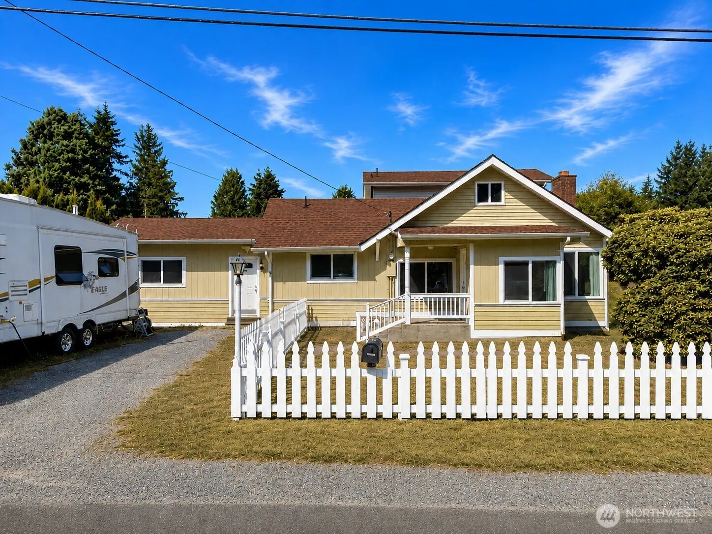 Property photo for 38200 Se 85th, Snoqualmie photo 2