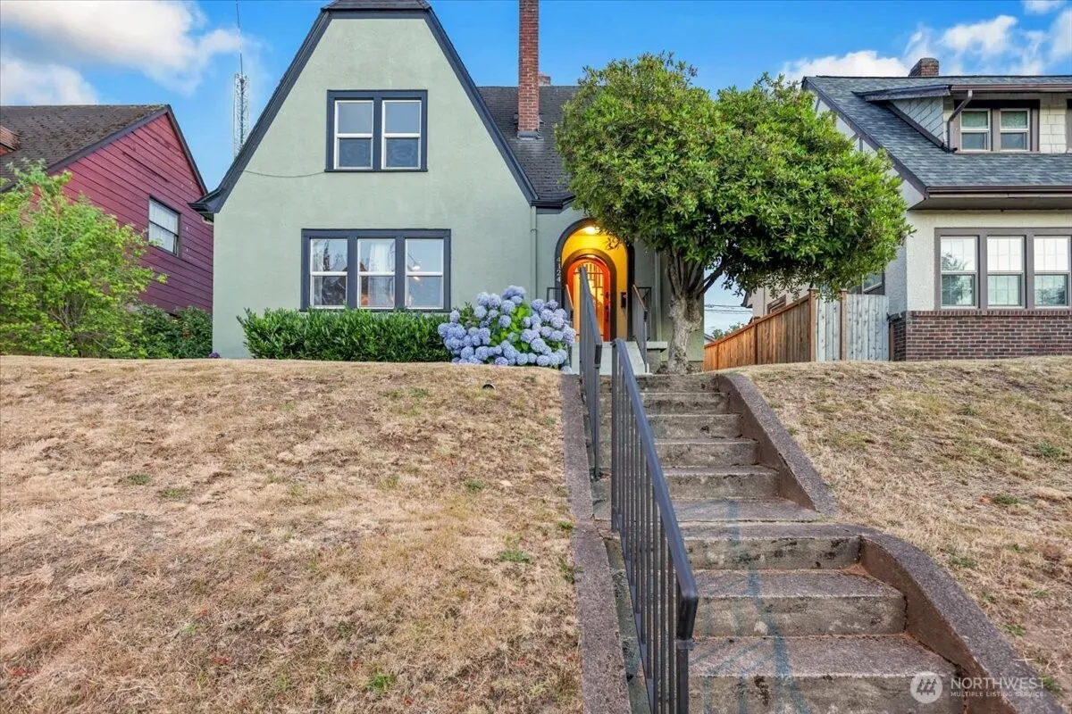 Property photo for 4124 6th Avenue, Tacoma