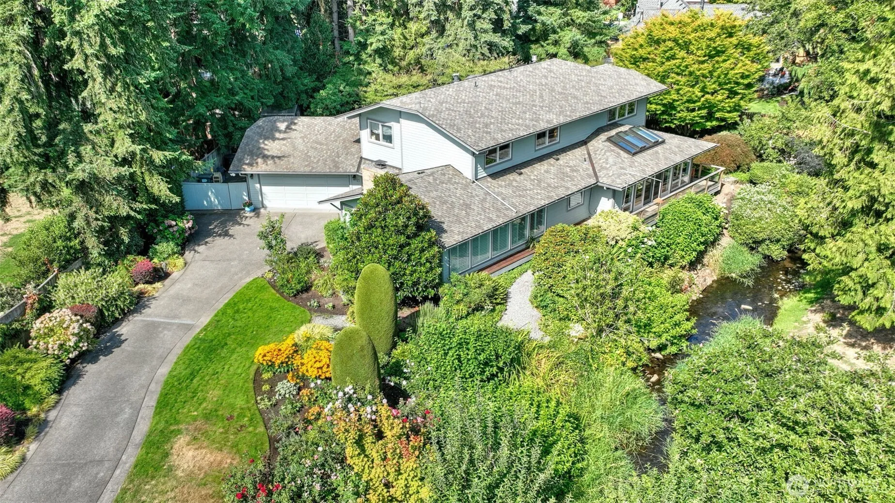 Property photo for 11 Cascade Key, Bellevue photo 3