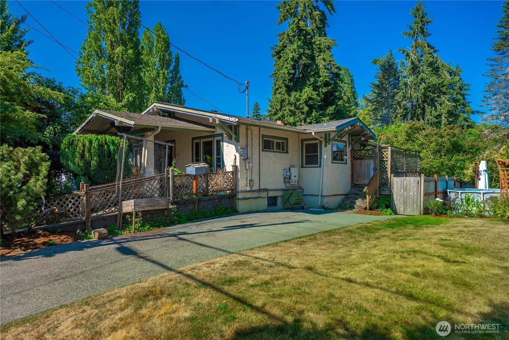 Property photo for 231 Central Street Ne, Olympia photo 3