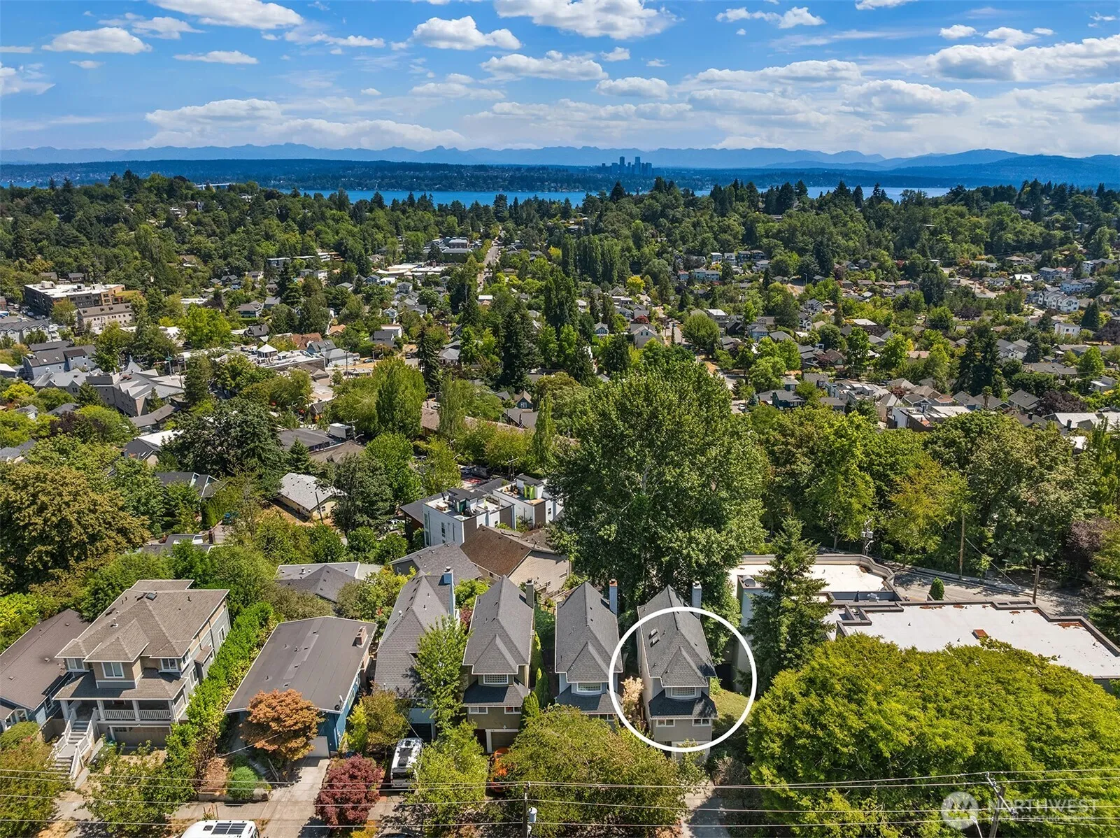 Property photo for 314 25th Avenue E, Seattle