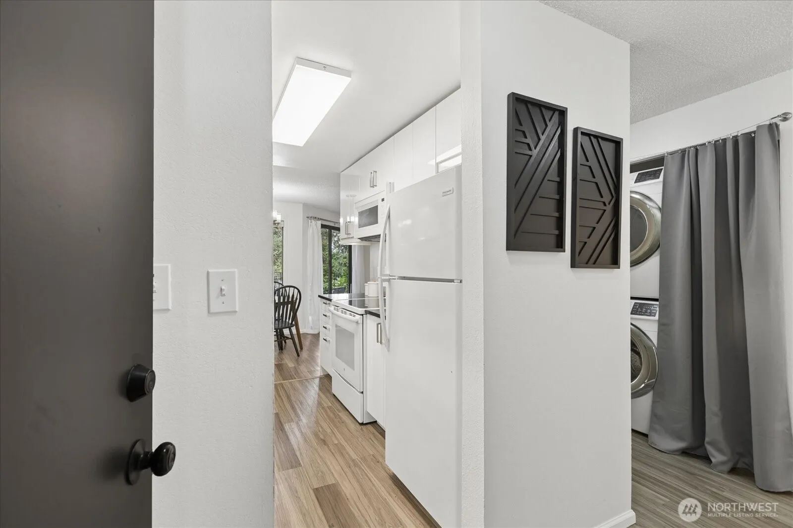 Property photo for 12742 Ne 116th Lane #j23, Kirkland photo 5