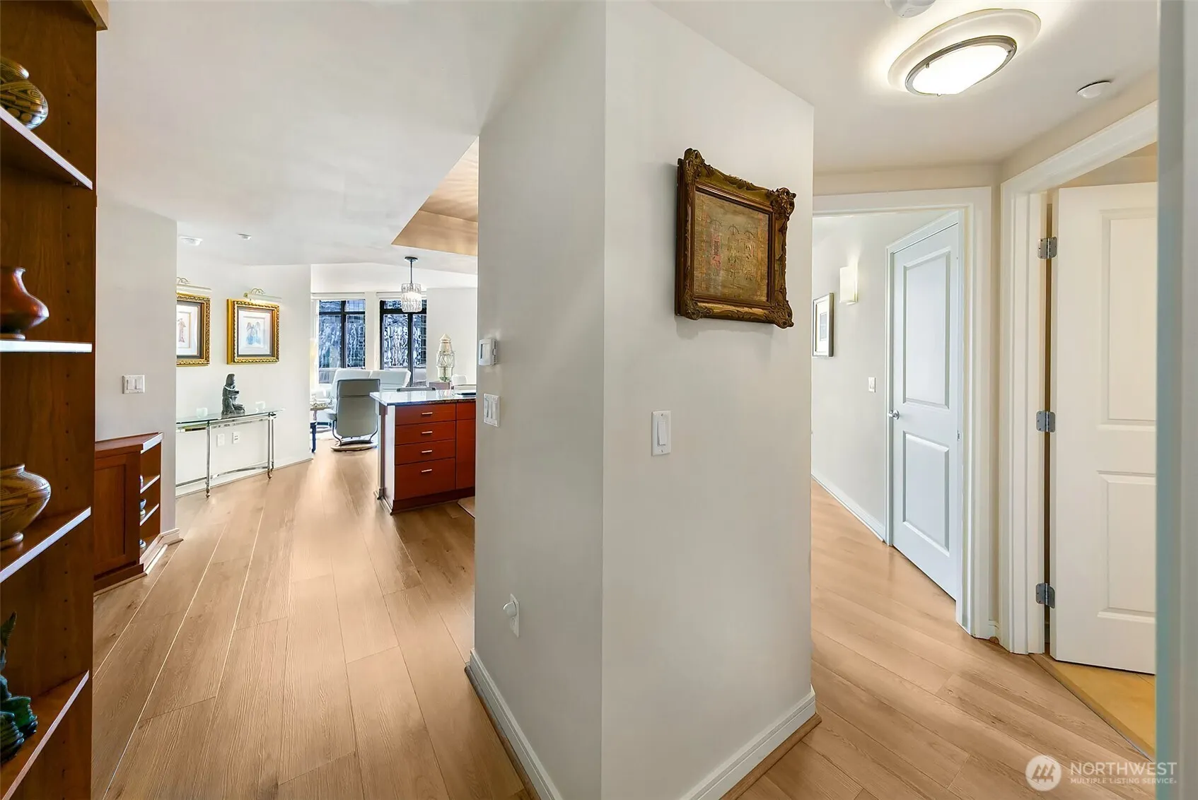 Property photo for 819 Virginia Street #2304, Seattle photo 5
