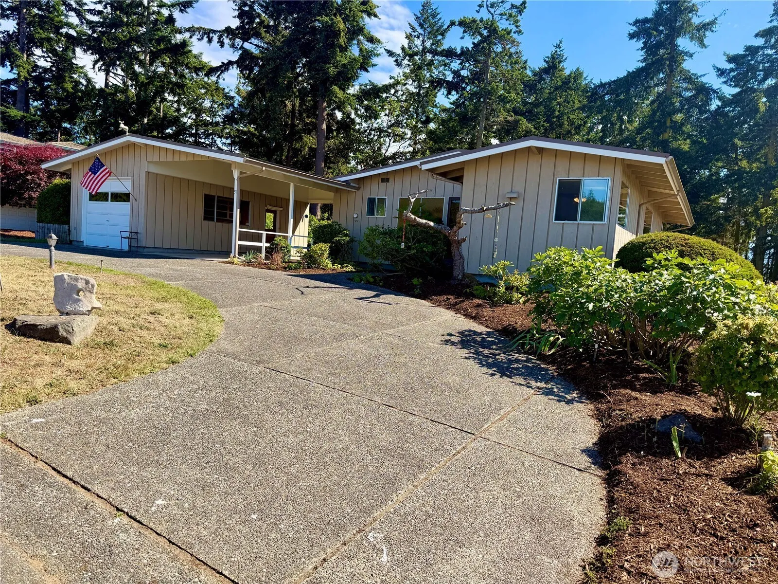 Property photo for 51 Victoria Loop, Port Townsend photo 2