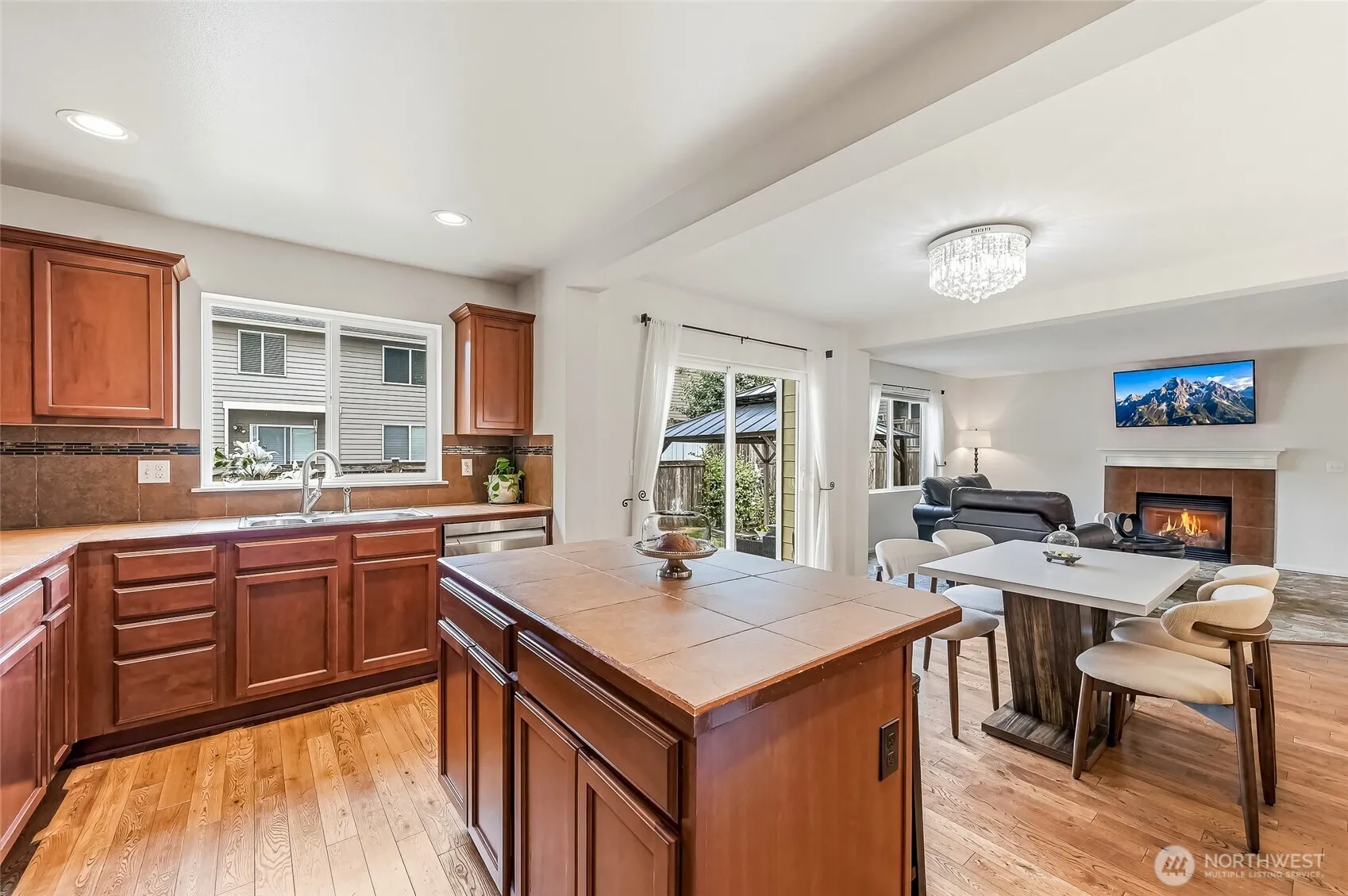 Property photo for 27018 Ne 145th Street, Duvall photo 2