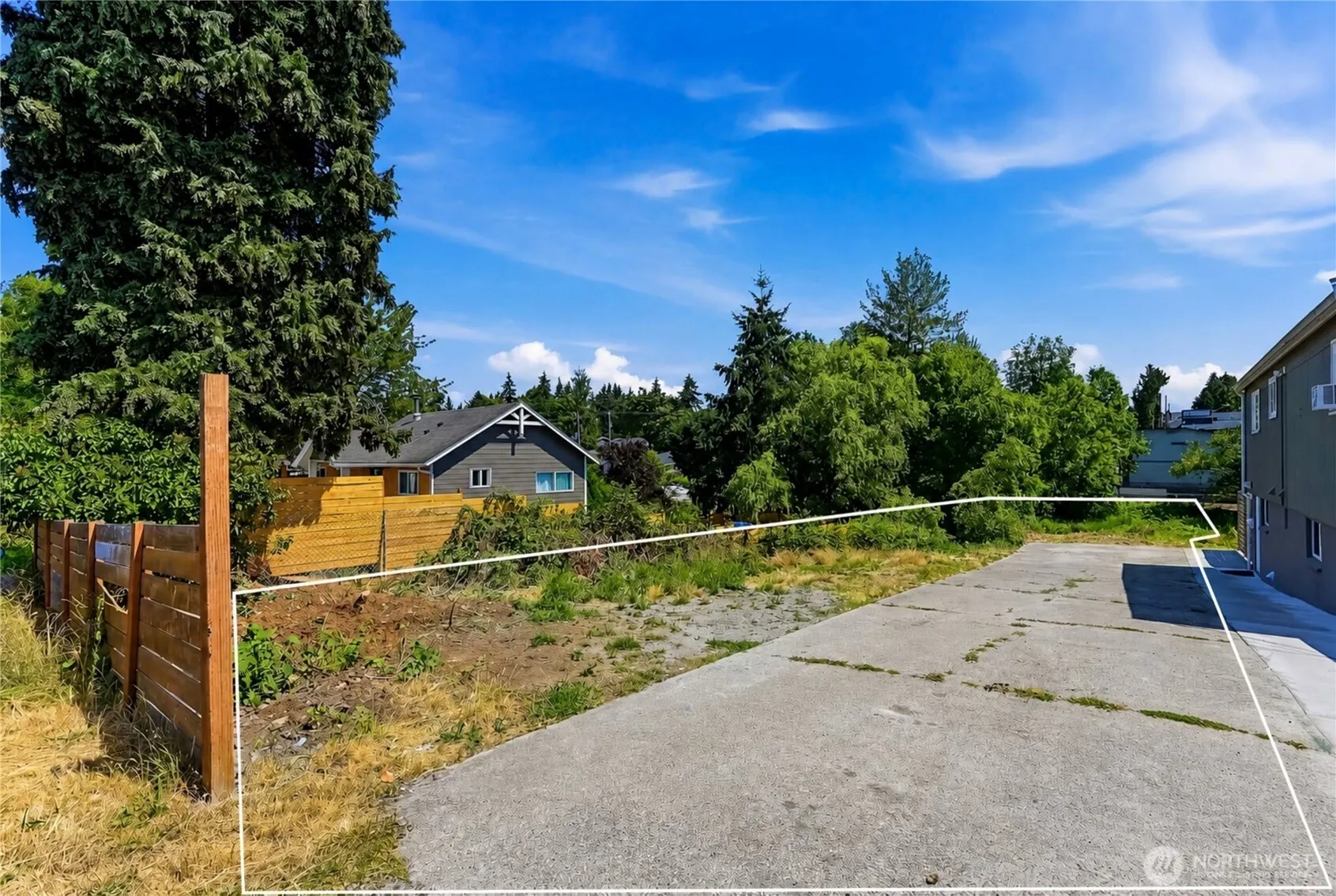 Property photo for 13426 22nd Avenue S, Seattle photo 2
