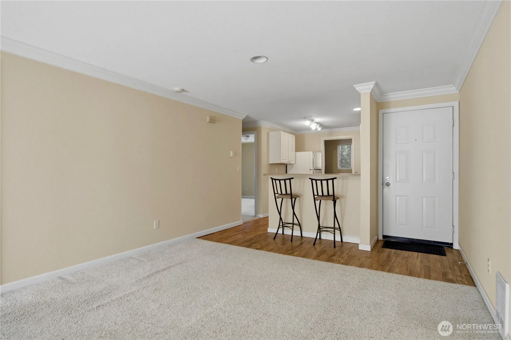 Property photo for 1003 156th Avenue Ne #308, Bellevue photo 5