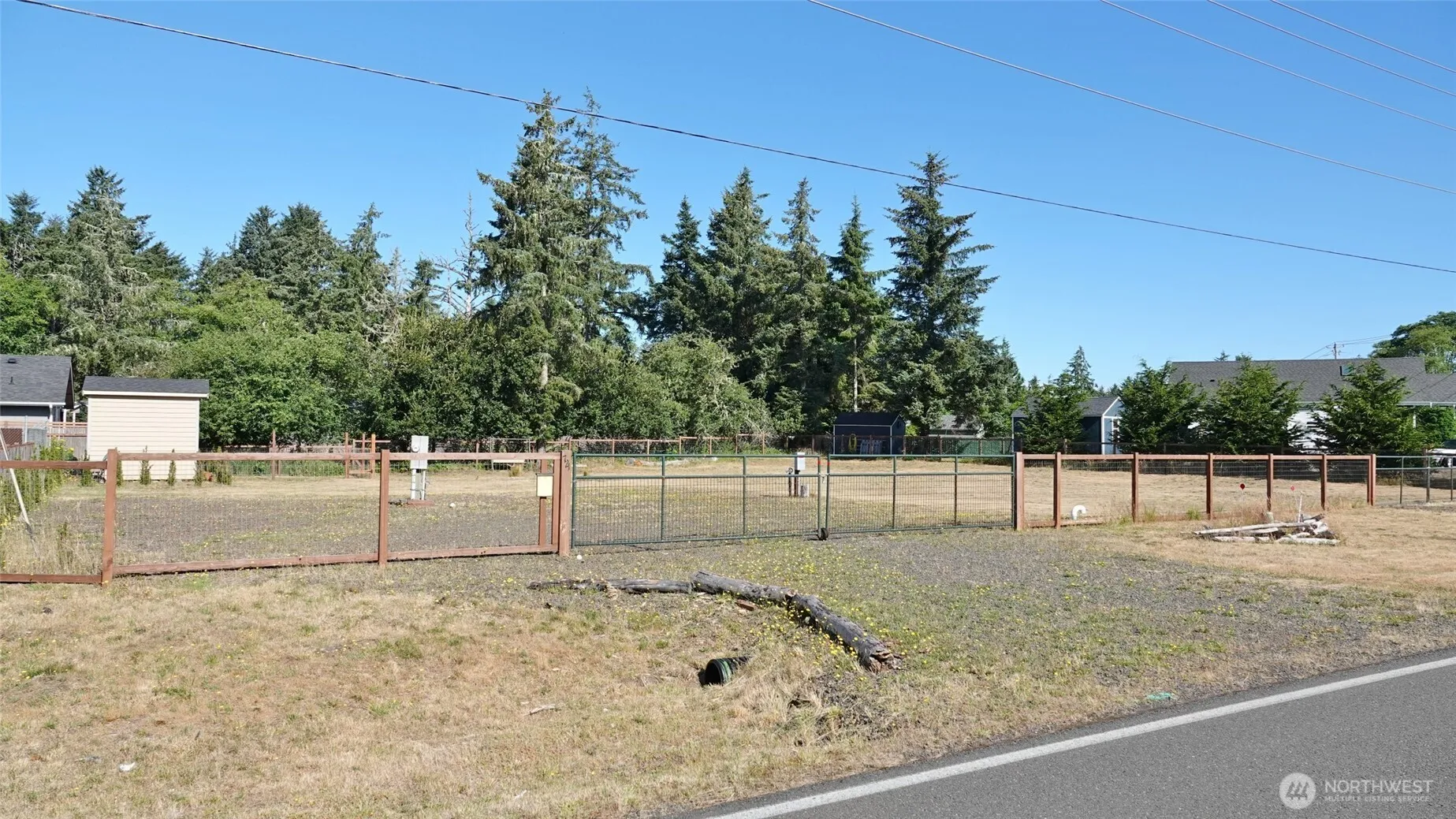 Property photo for 721 Mt Olympus Avenue Se, Ocean Shores