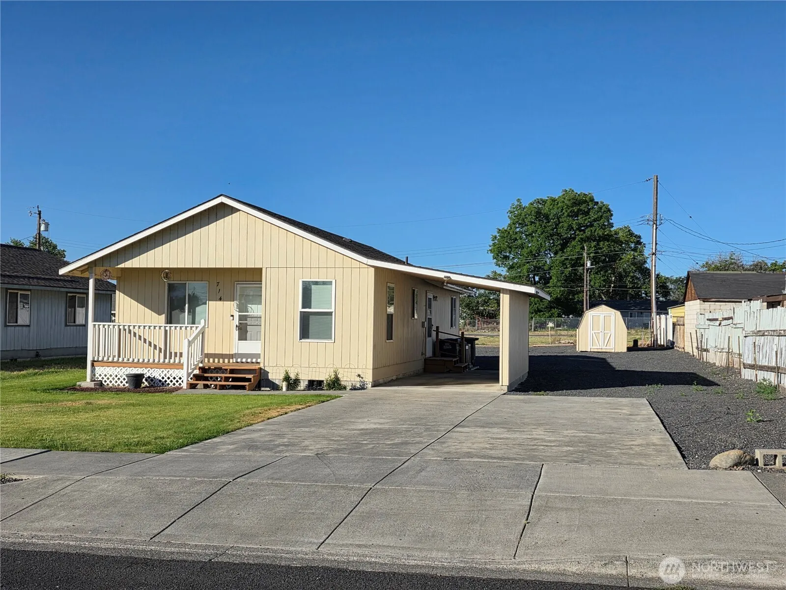 Property photo for 714 S Michael Street, Moses Lake photo 4
