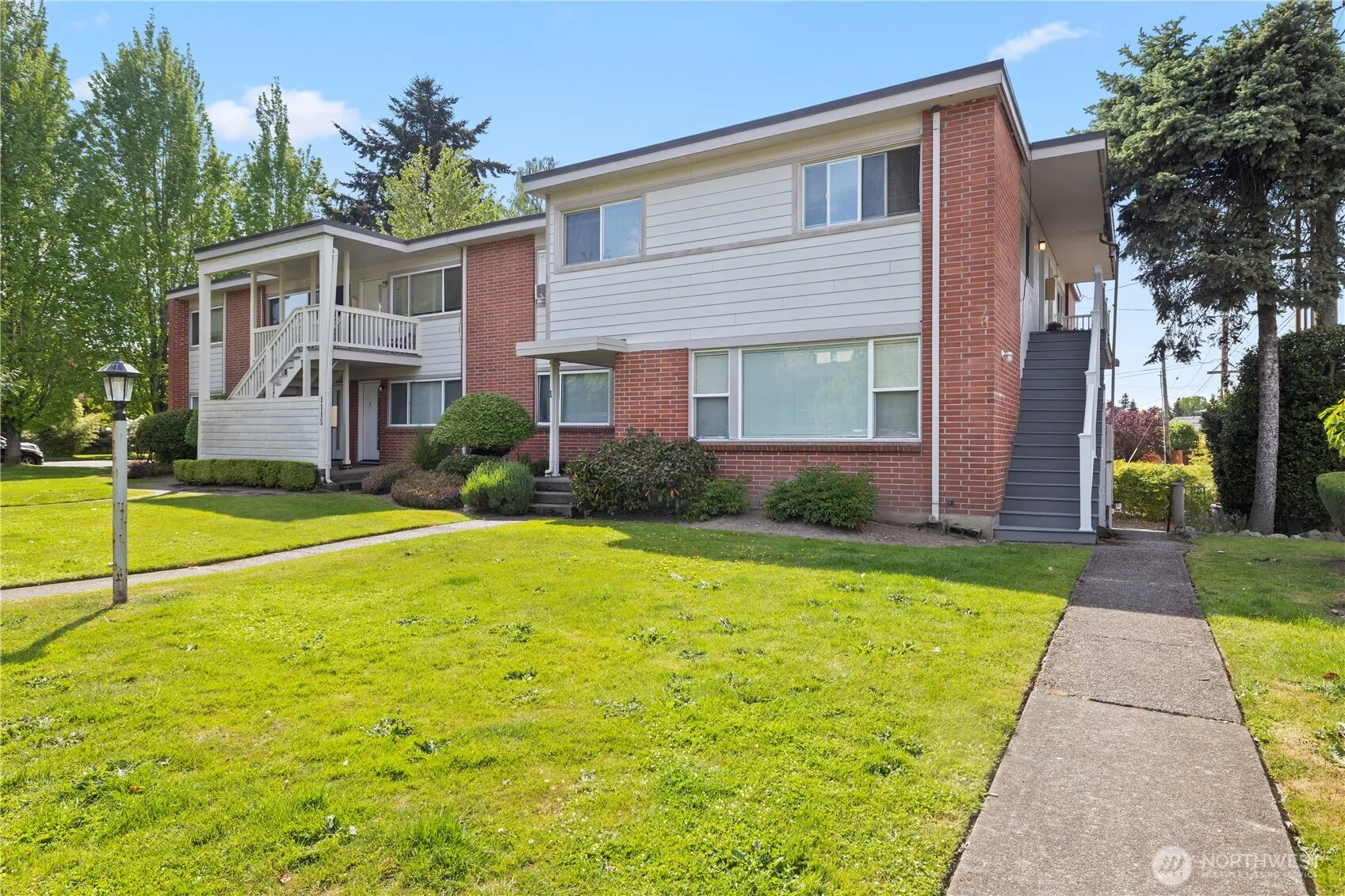 Property photo for 1115 N 12th Street, Tacoma photo 3