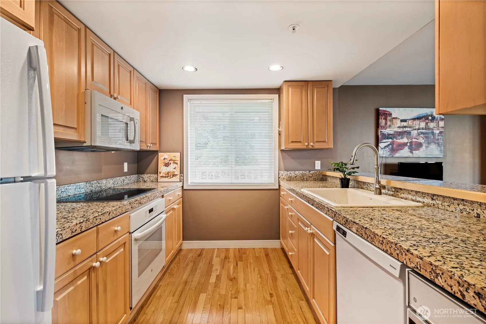 Property photo for 601 W Mercer Place #304, Seattle photo 2