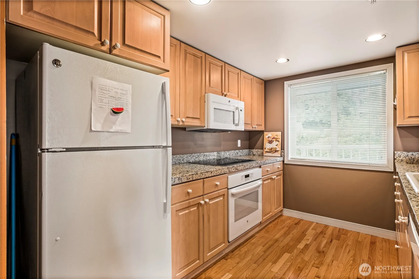 Property photo for 601 W Mercer Place #304, Seattle photo 3