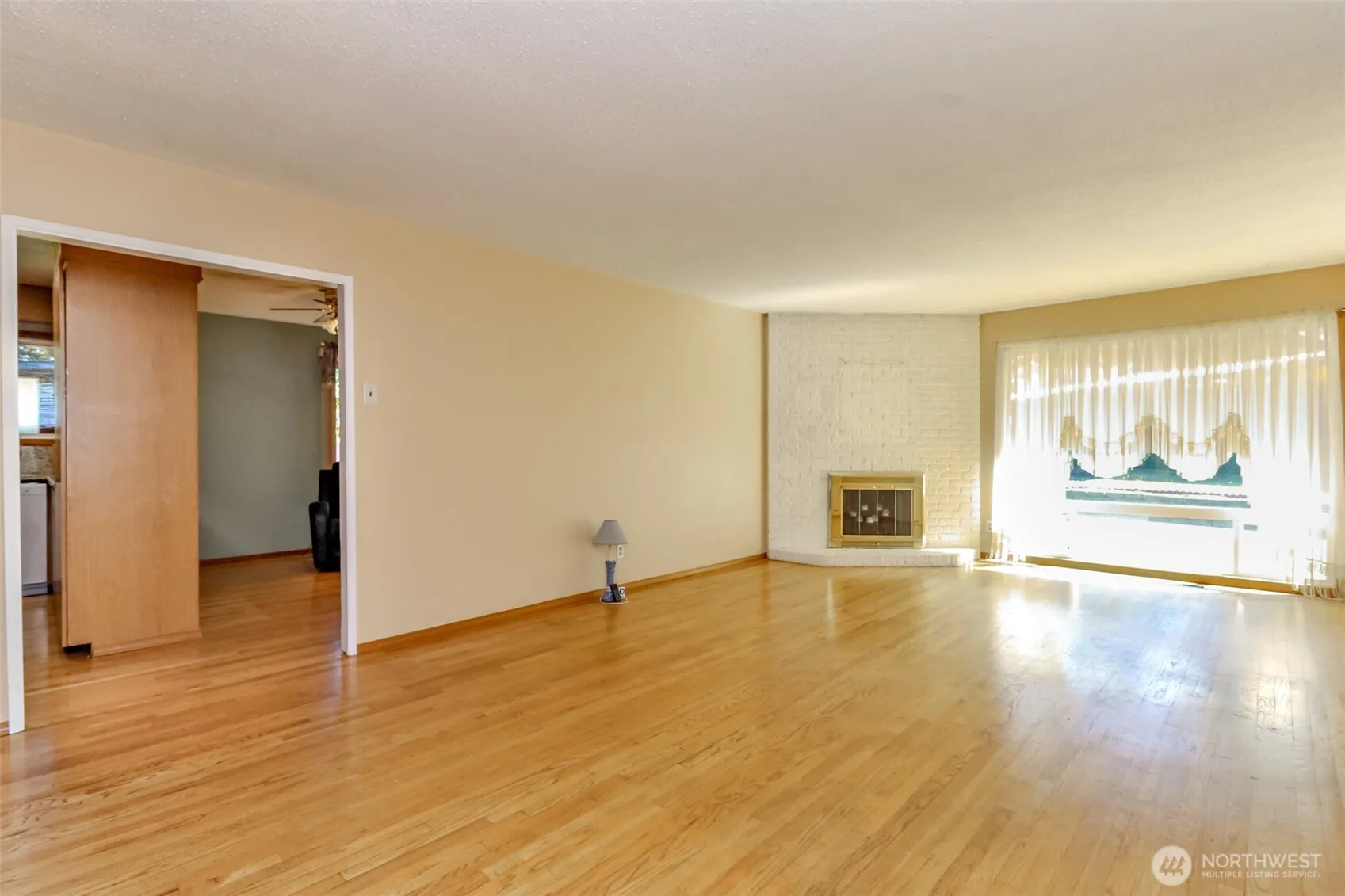 Property photo for 30208 27th Avenue S, Federal Way photo 5