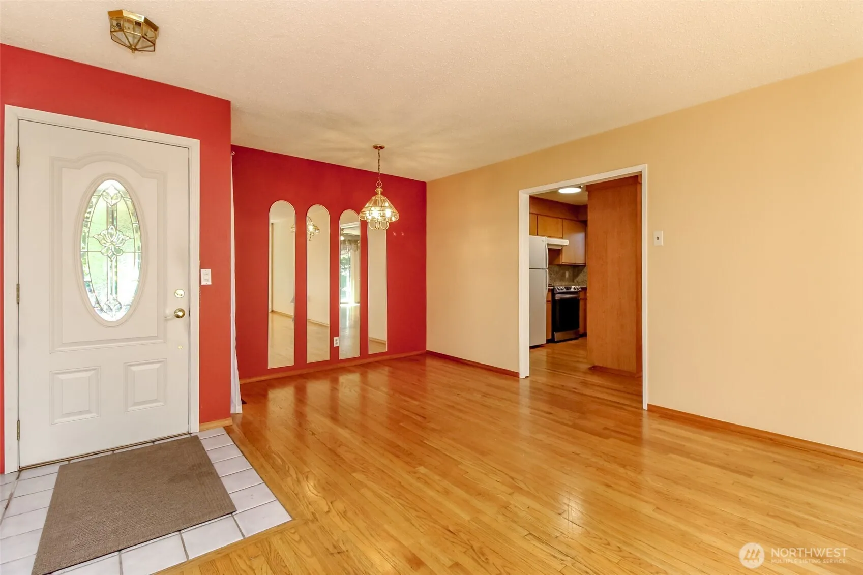 Property photo for 30208 27th Avenue S, Federal Way photo 3