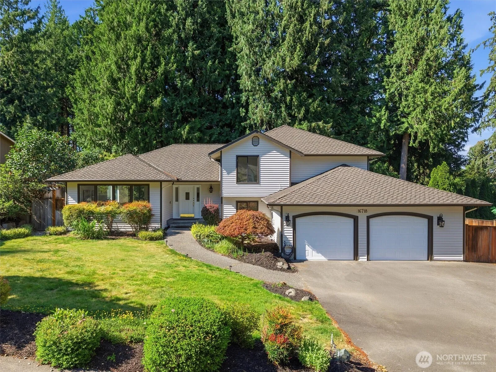 Property photo for 16718 3rd Avenue Se, Bothell