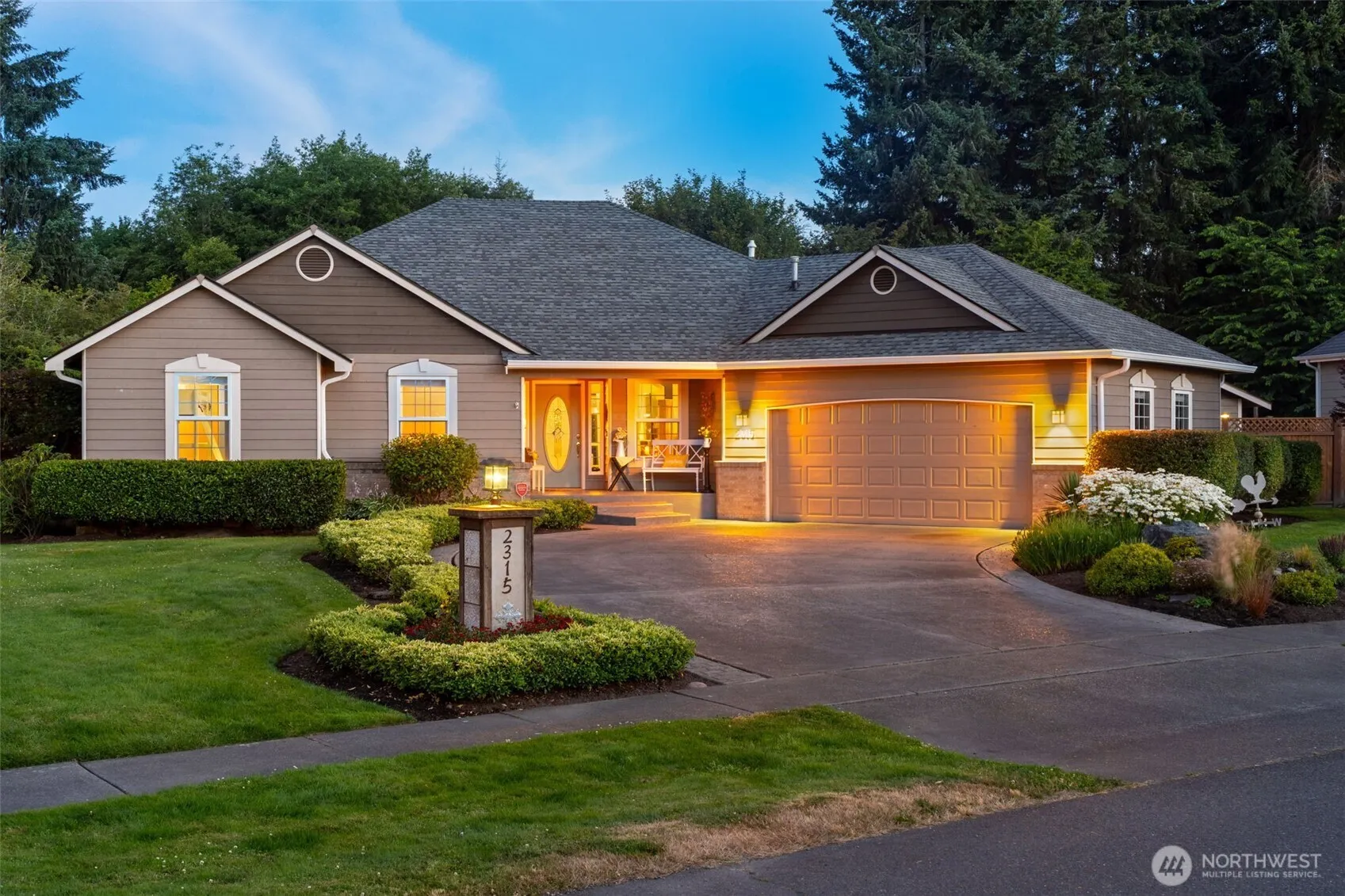 Property photo for 2315 20th Avenue Ne, Olympia photo 2