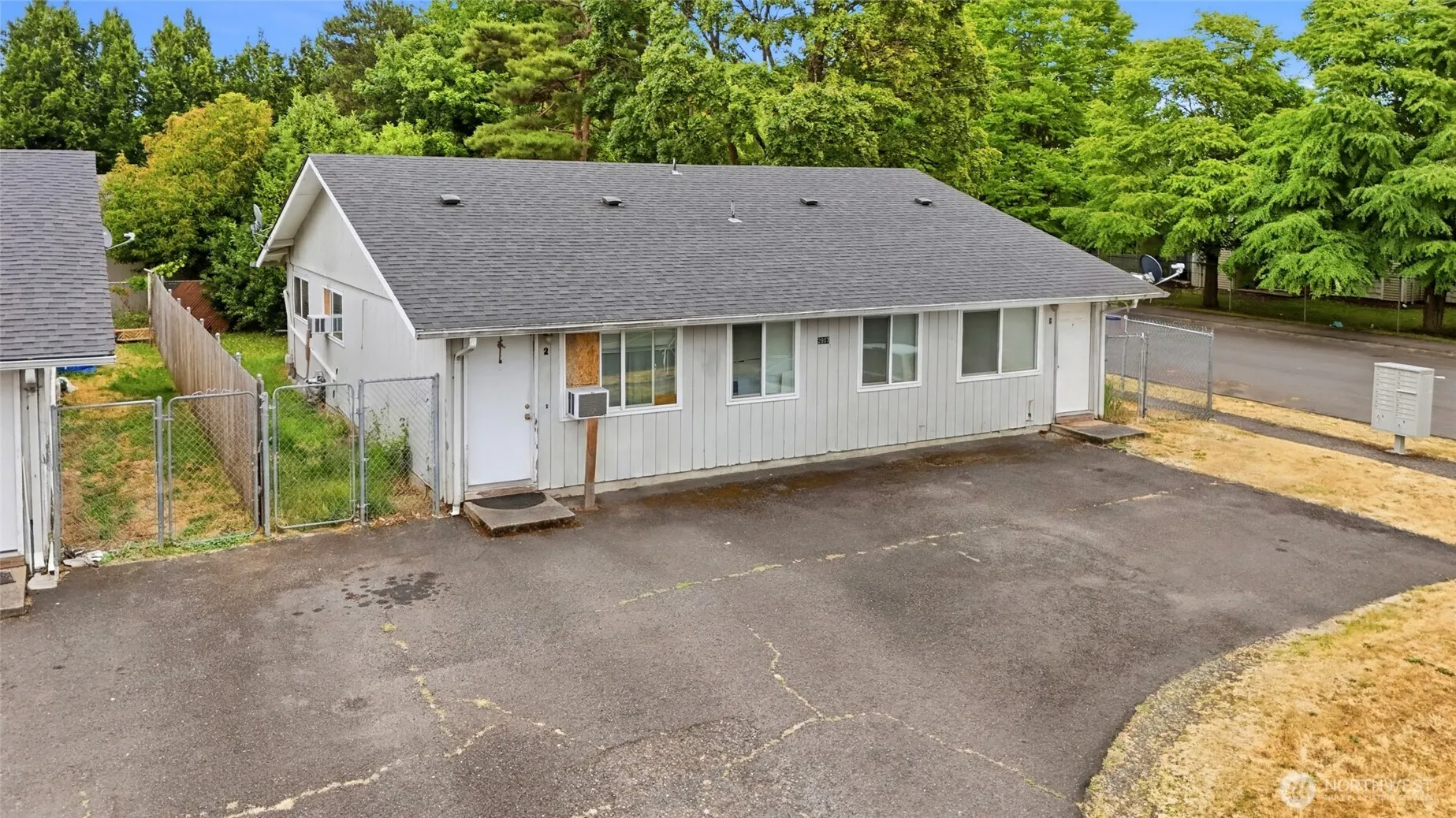 Property photo for 2807 Caples Avenue, Vancouver