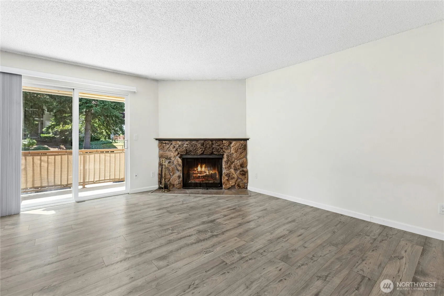 Property photo for 14136 74th Place Ne #15c, Kirkland photo 3