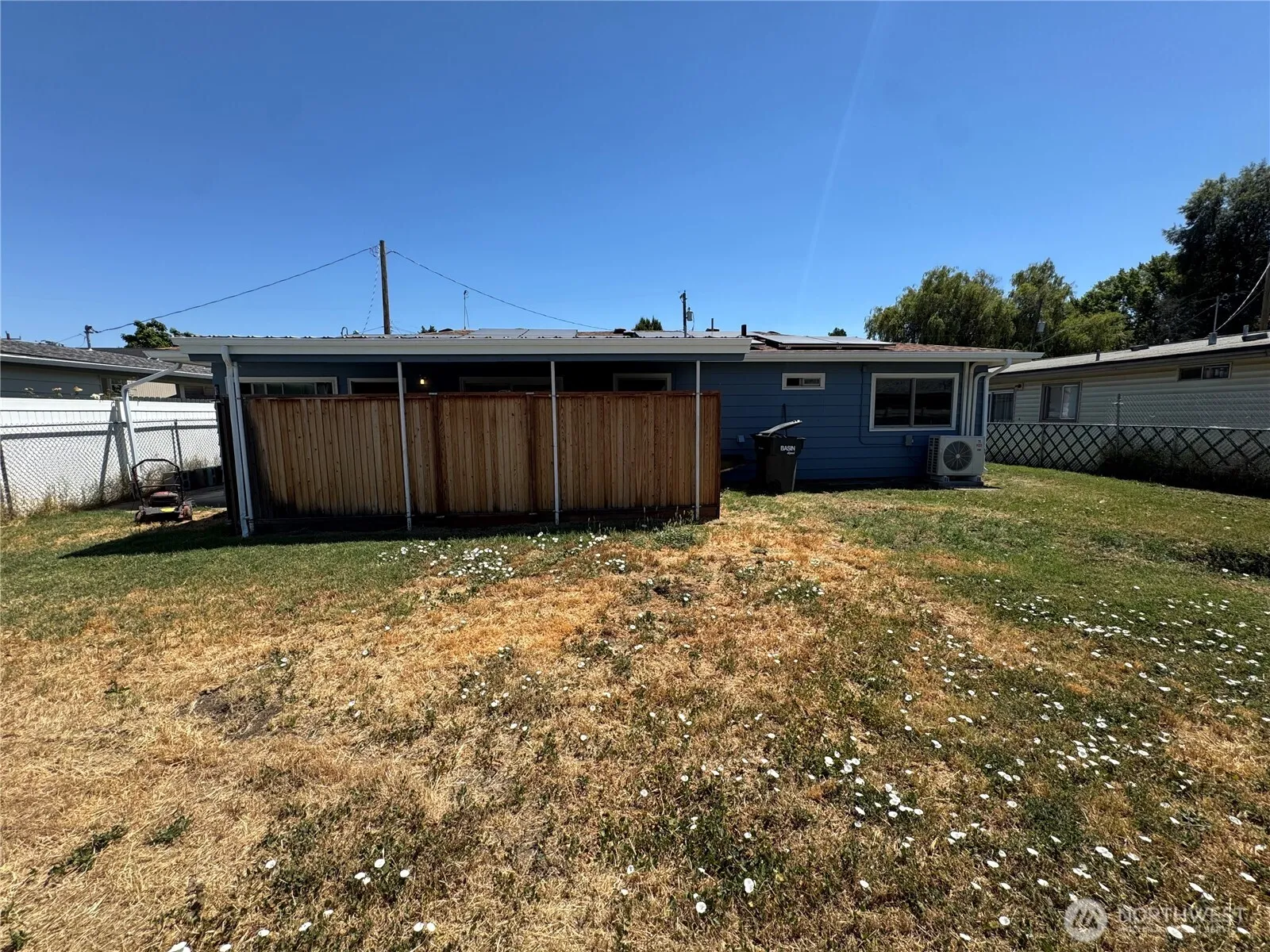 Property photo for 820 Se Cedar Avenue, College Place photo 3