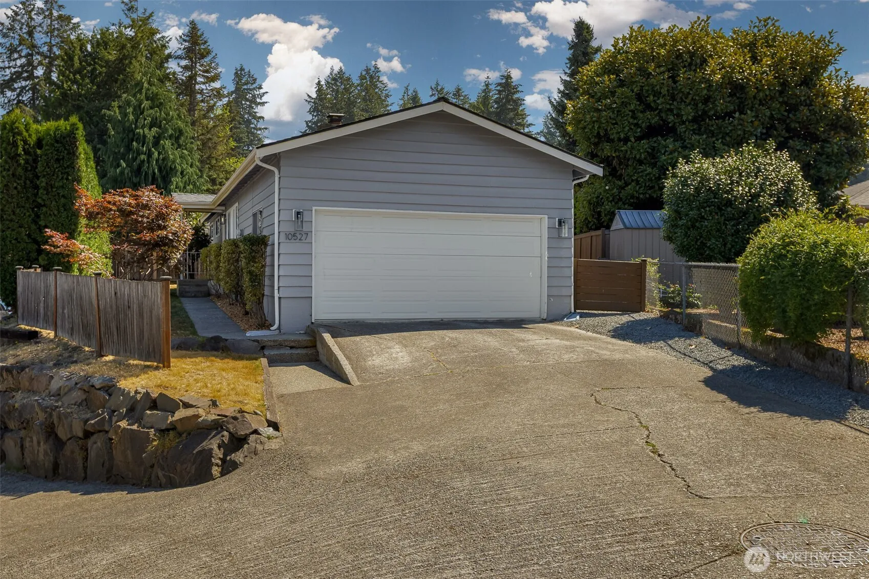 Property photo for 10527 Beardslee Boulevard, Bothell