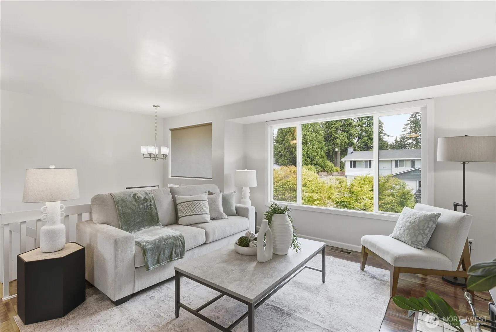 Property photo for 21812 2nd Avenue Se, Bothell photo 5