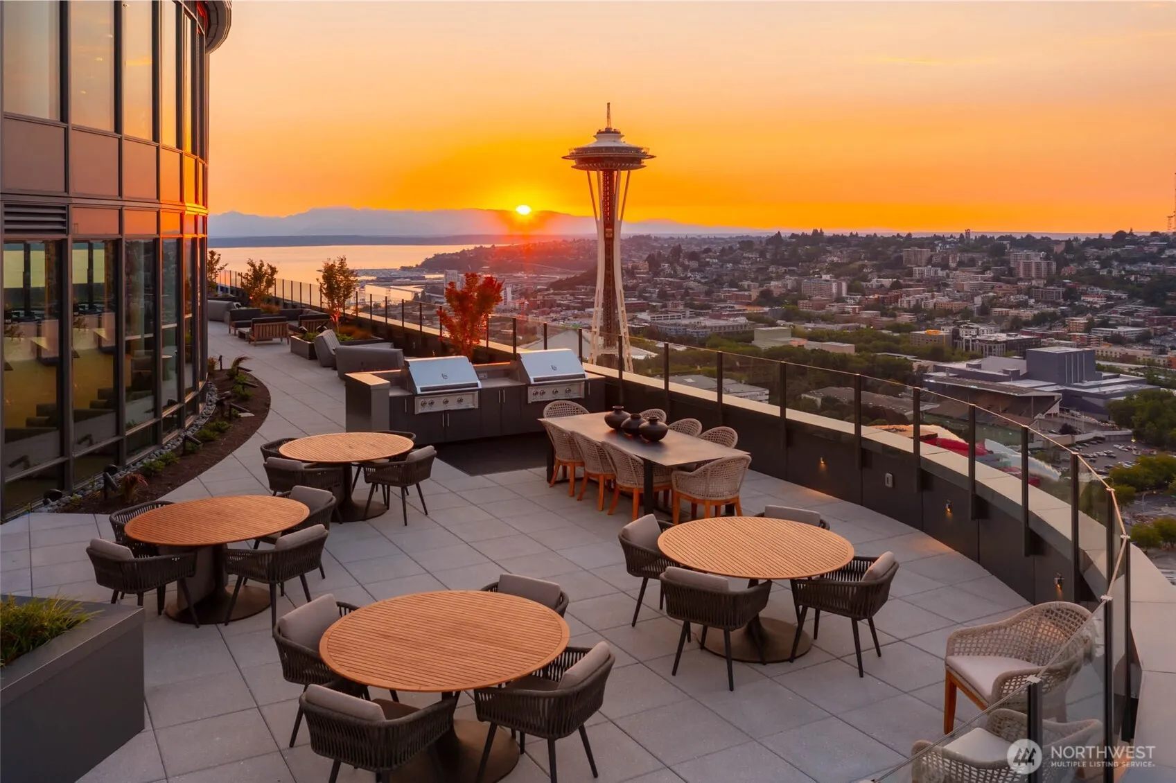 Property photo for 2510 6th Street #2705, Seattle photo 2