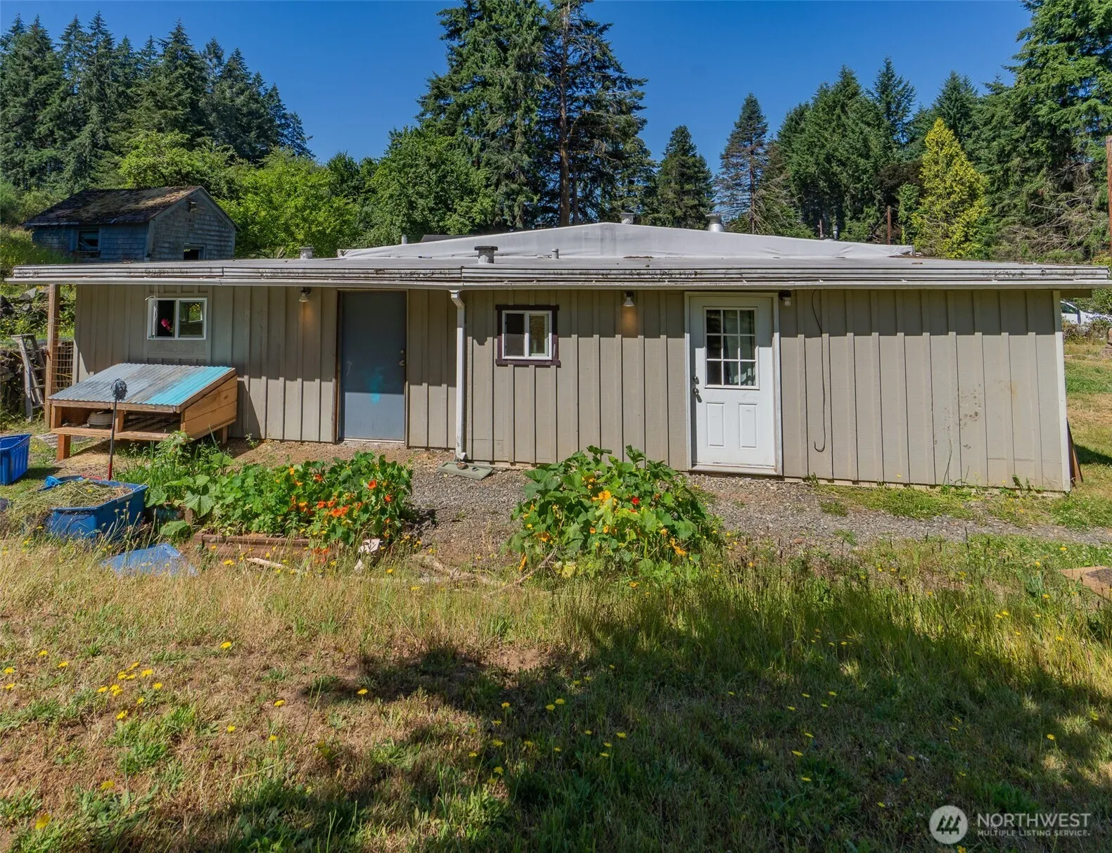 Property photo for 533 E Walnut Street, Shelton photo 3