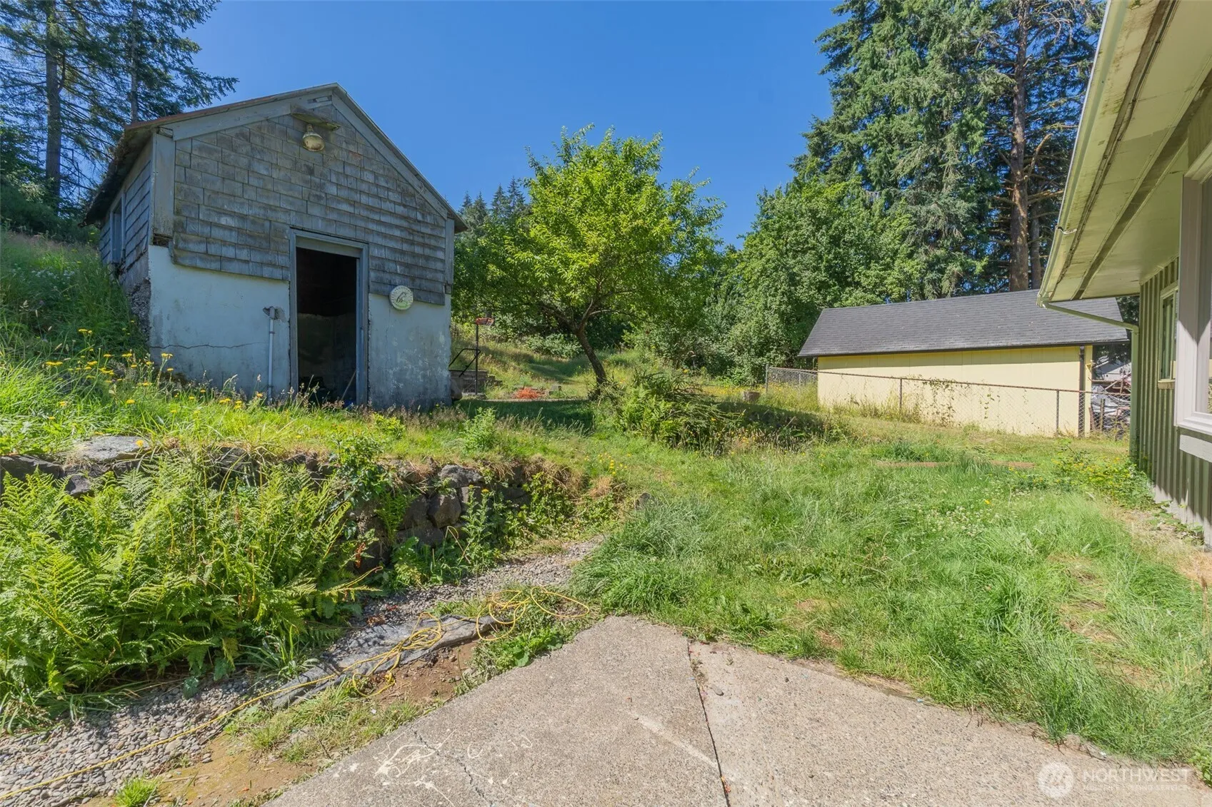 Property photo for 533 E Walnut Street, Shelton photo 5