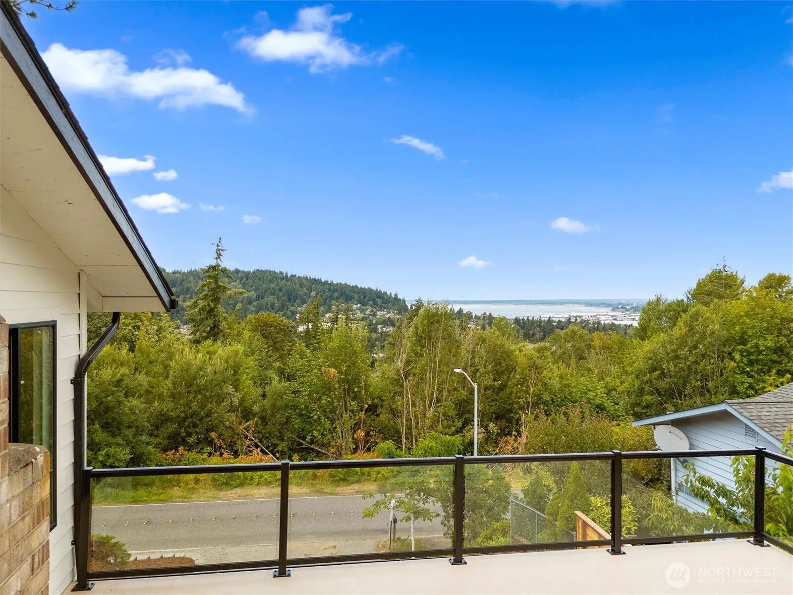 Property photo for 904 Puget Street, Bellingham photo 5