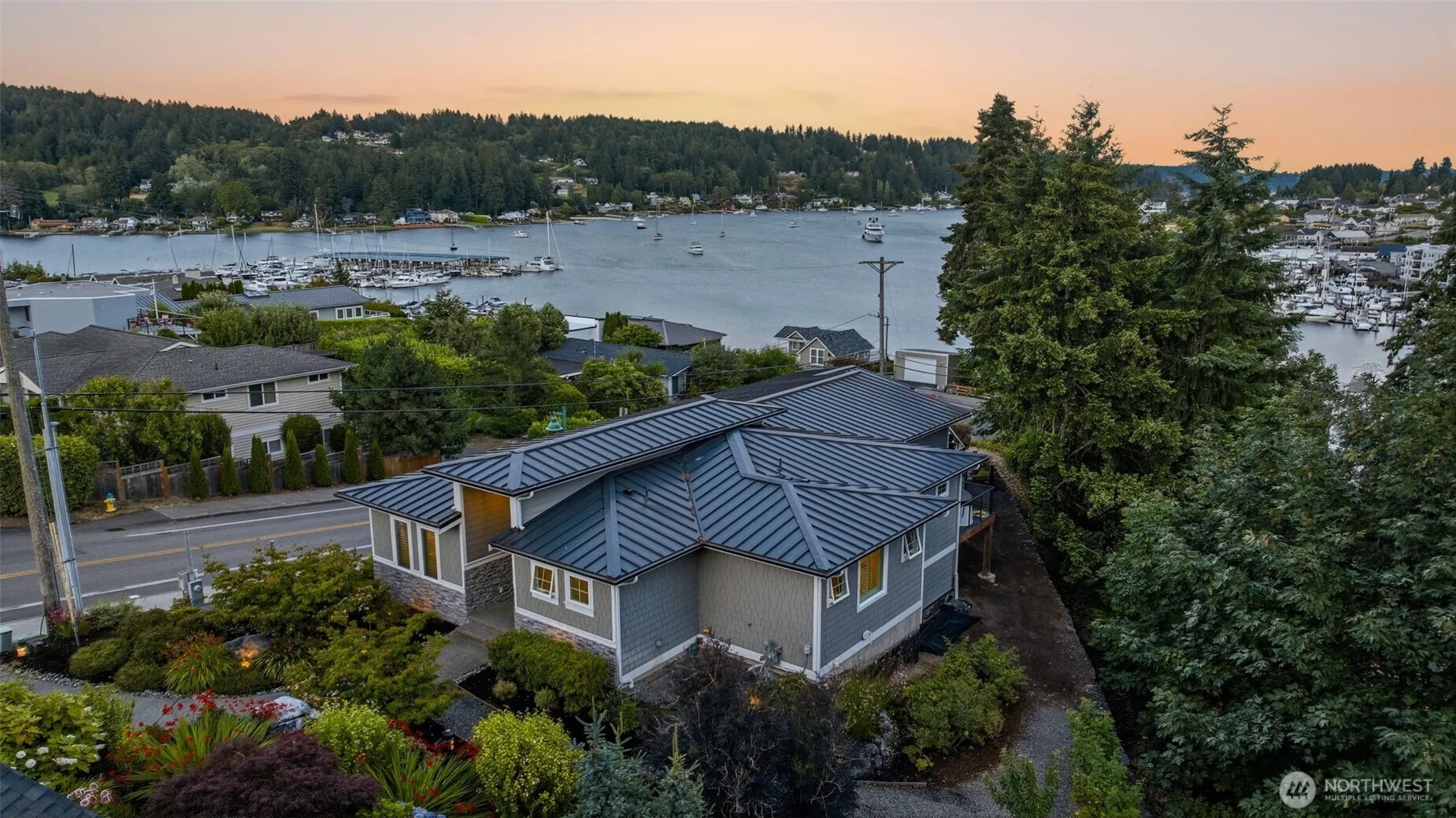 Property photo for 4010 Burnham Dr, Gig Harbor photo 3