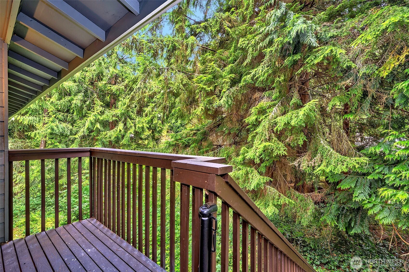 Property photo for 5927 147 Street Sw, Edmonds photo 4