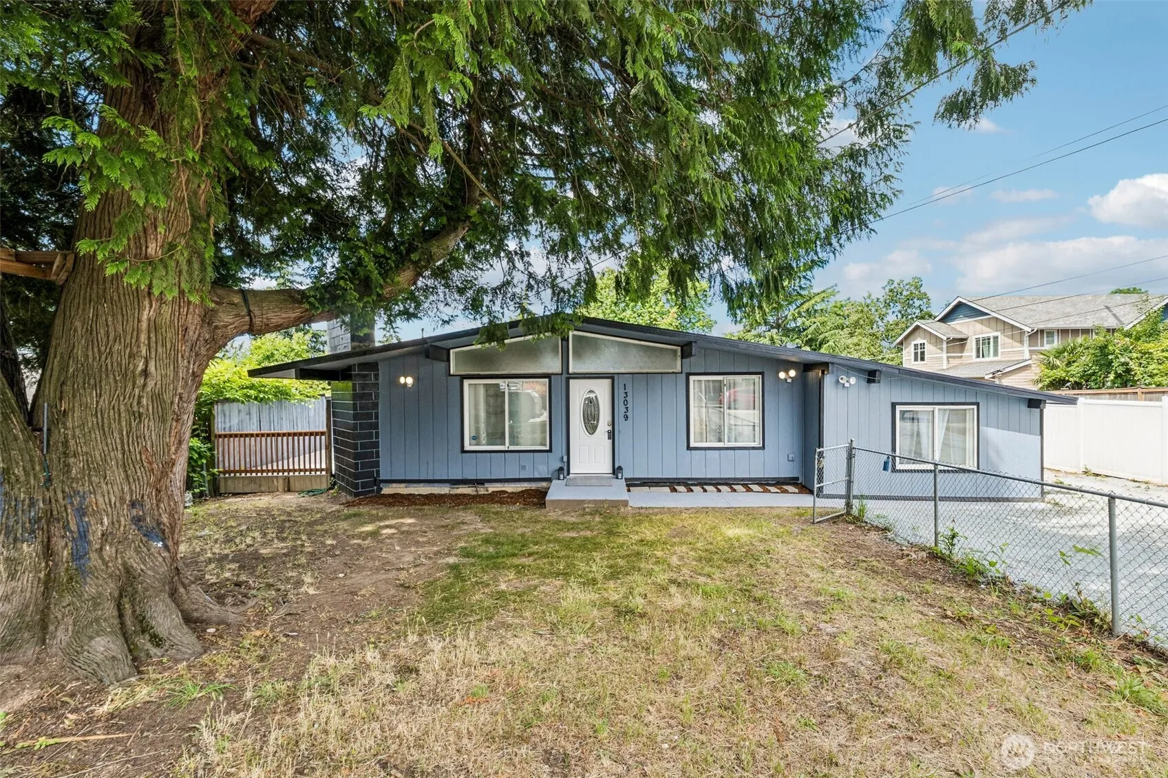 Property photo for 13039 24th Avenue S, Seattle