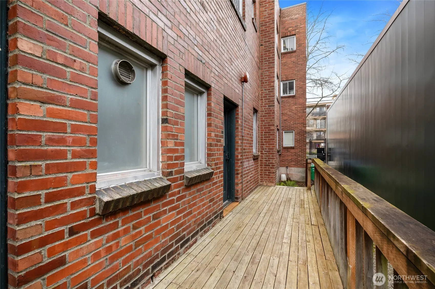 Property photo for 8008 Greenwood Avenue N, Seattle photo 5