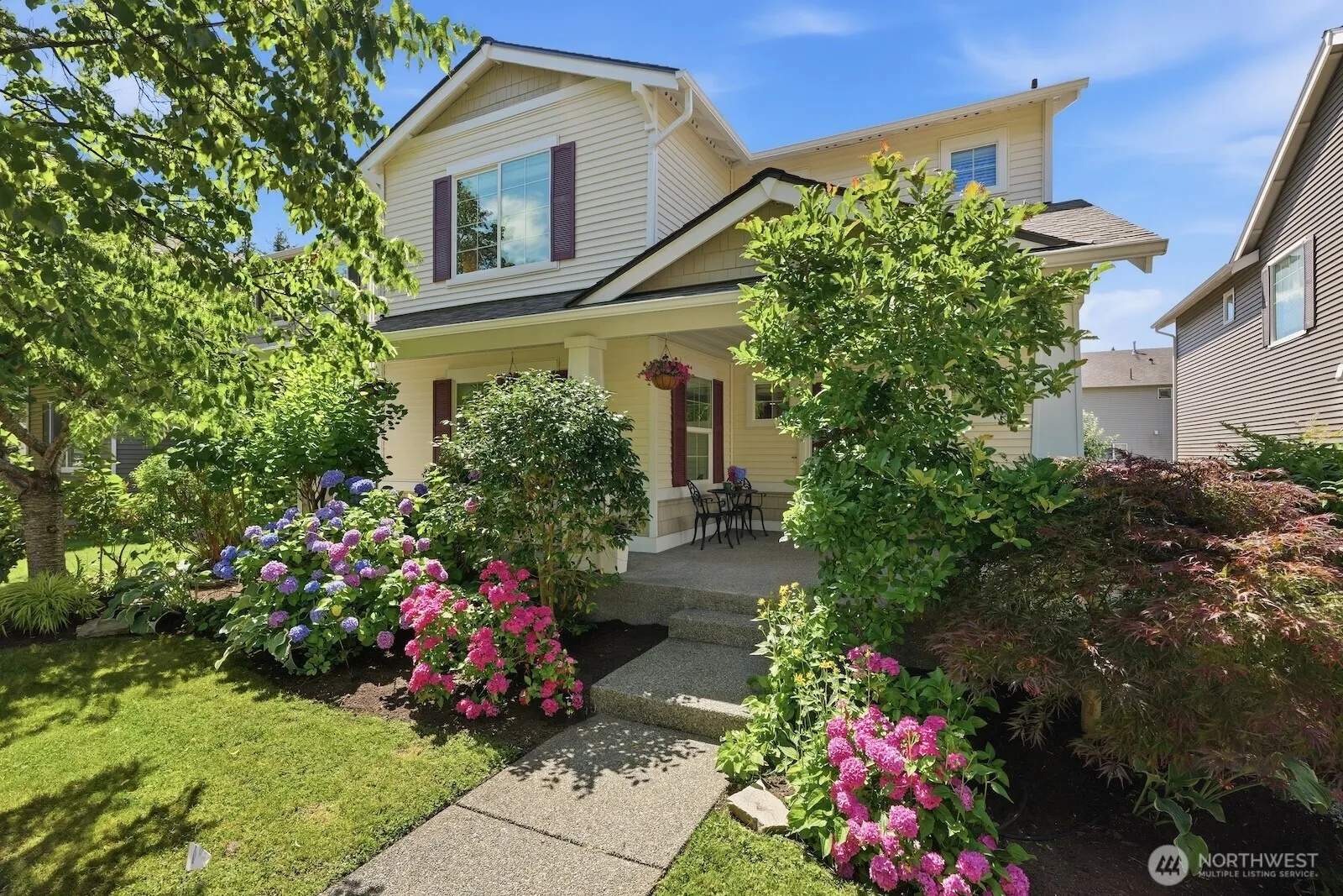 Property photo for 7021 Carmichael Avenue Se, Snoqualmie photo 2