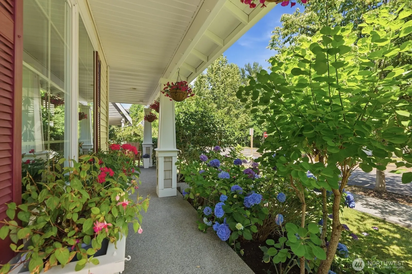 Property photo for 7021 Carmichael Avenue Se, Snoqualmie photo 4
