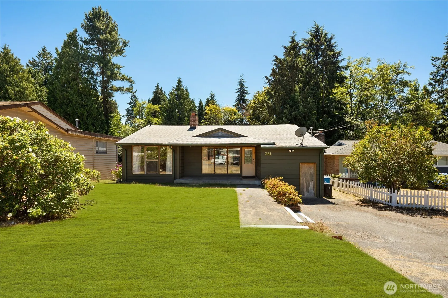 Property photo for 351 Ne 163rd, Shoreline