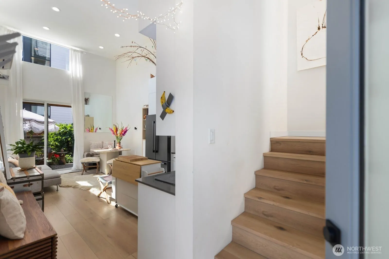 Property photo for 916 Nw 56th Street #g, Seattle photo 3