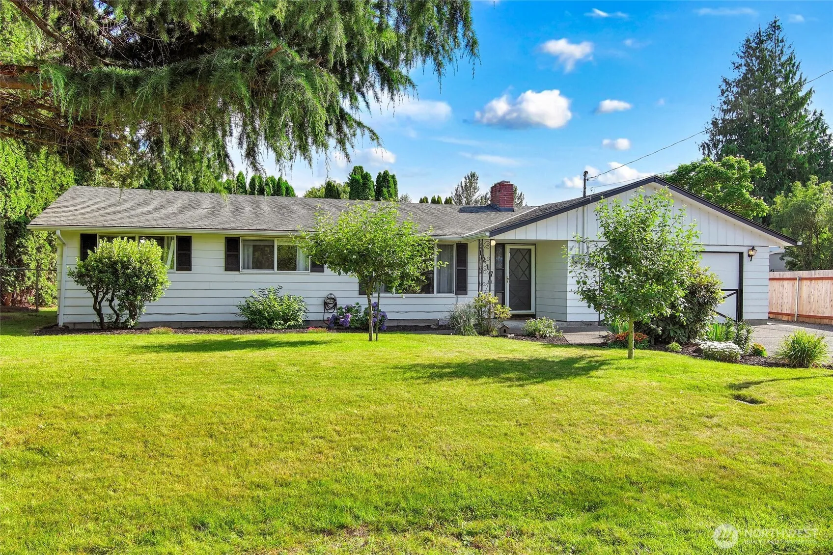 Property photo for 1217 S Walnut Street, Burlington