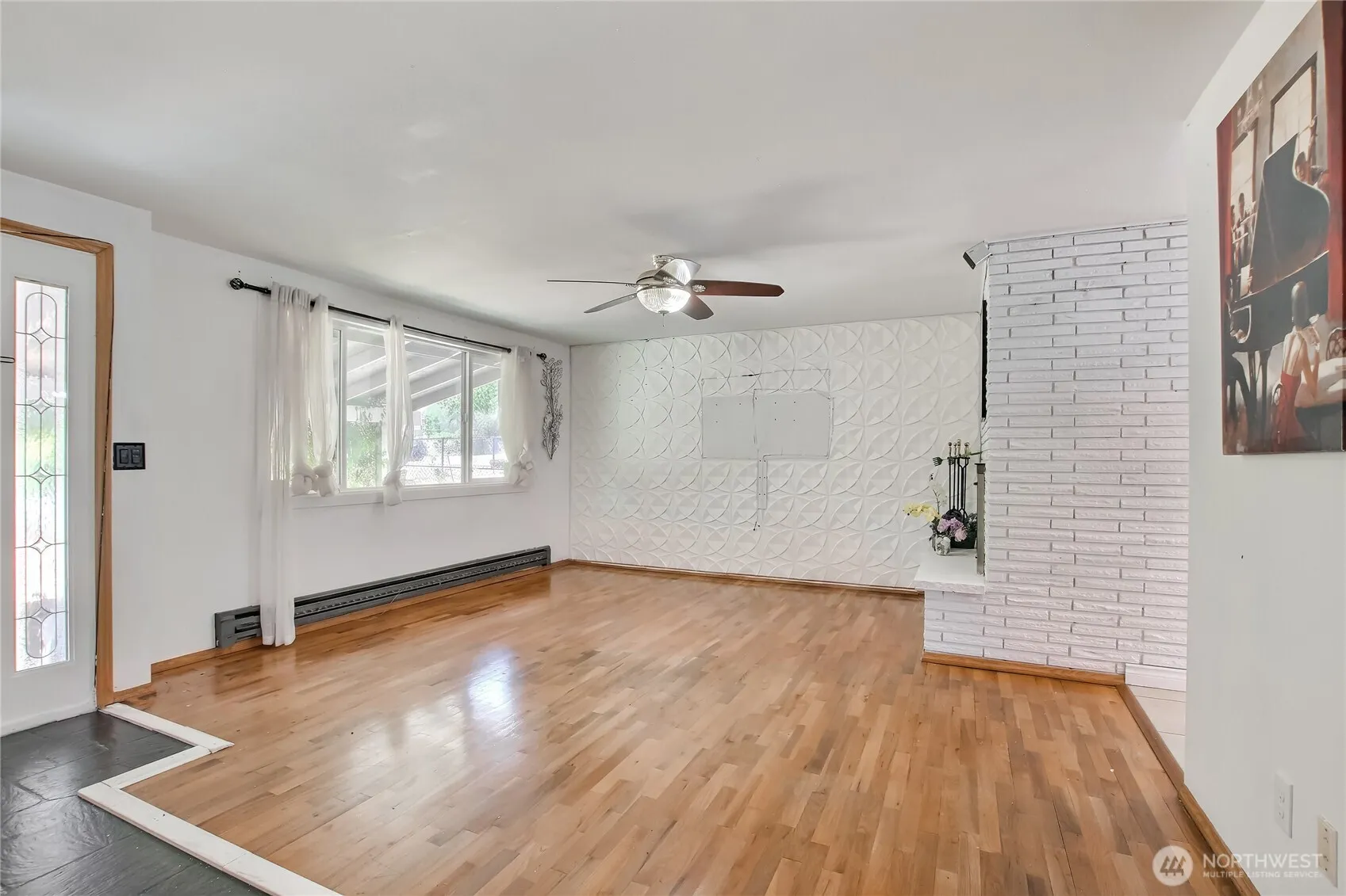 Property photo for 201 E Beech Street, Everett photo 4