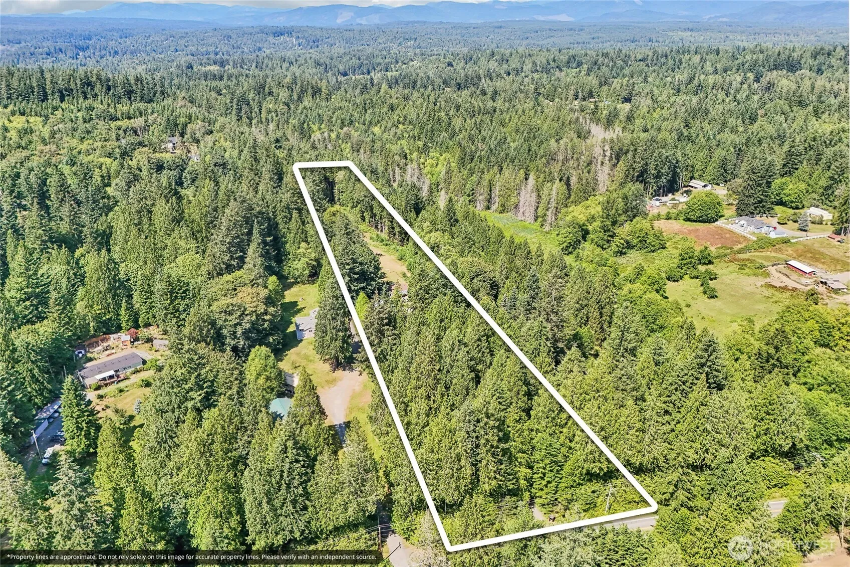 Property photo for 16125 Dubuque Road, Snohomish photo 3