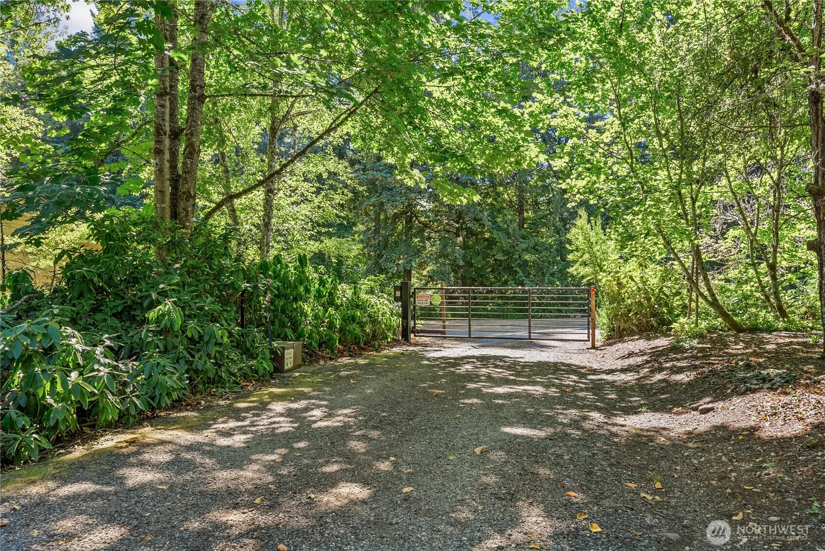 Property photo for 19407 228th Avenue Se, Maple Valley photo 2